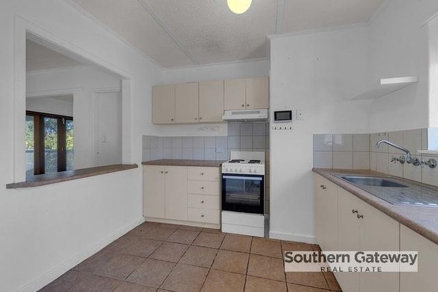 18/4 Canham Way, WA 6167