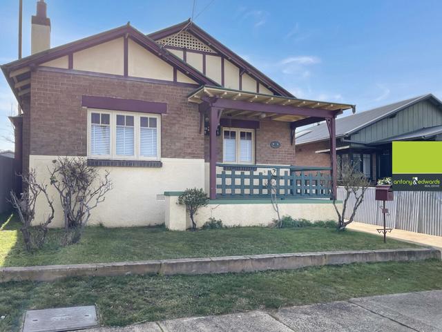 5 Walker Street, NSW 2580