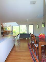 Through living area (2017-11-02)