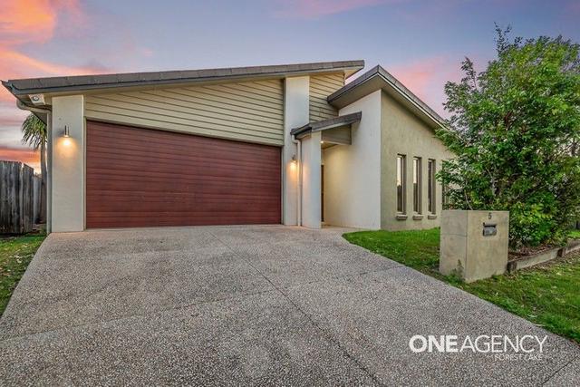 5 Messara Cct, QLD 4077