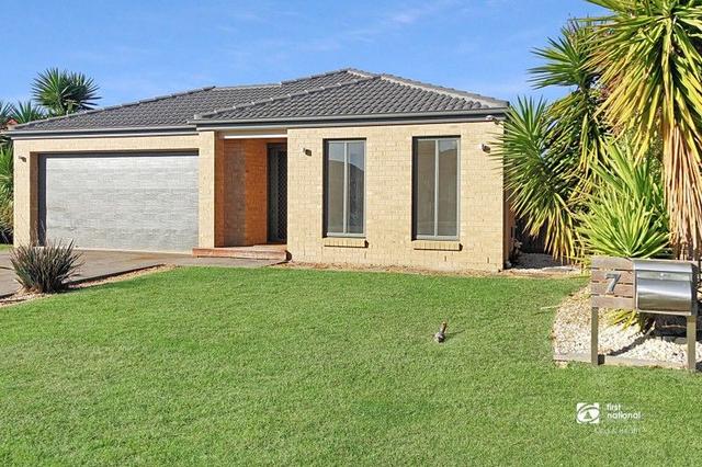 7 Barton Place, VIC 3875