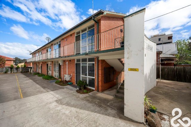8/8 Flinders  Street, VIC 3071