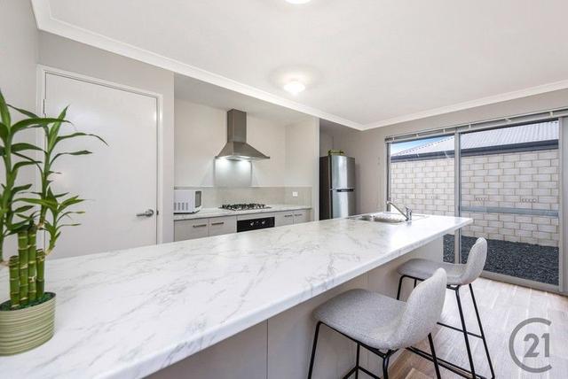 74 Thornbill Crescent, WA 6210