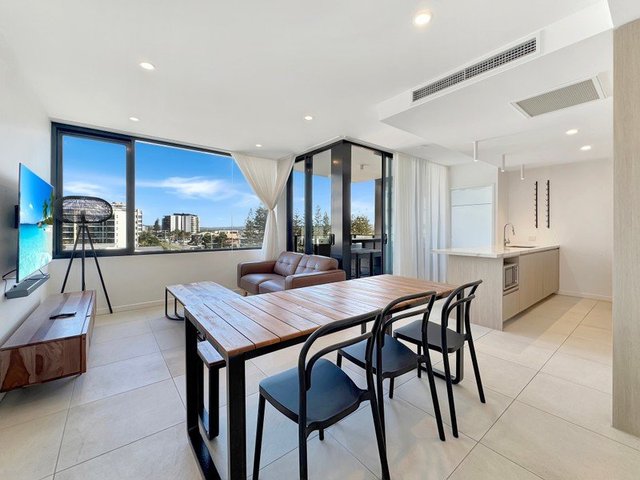 501/3 Twenty Third Ave, QLD 4221