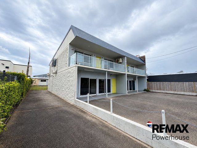 194 Spence Street, QLD 4870