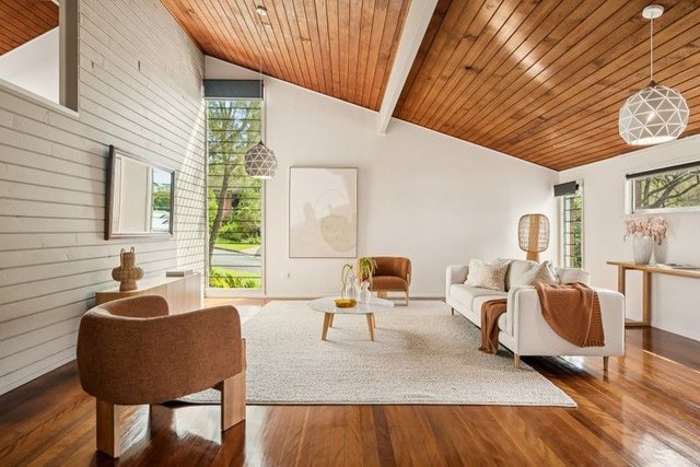 23 Bourrelet Street, QLD 4121