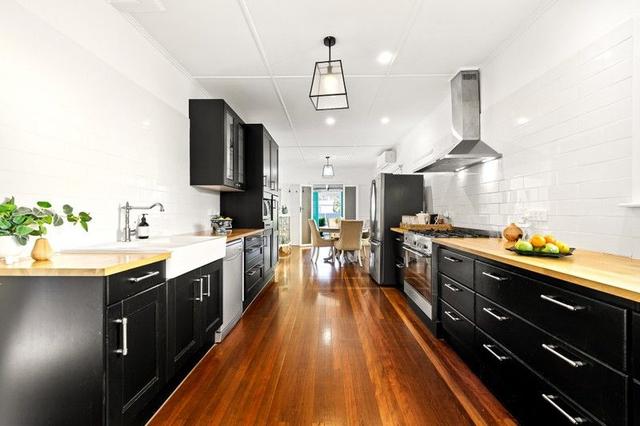 33 Knights Terrace, QLD 4019