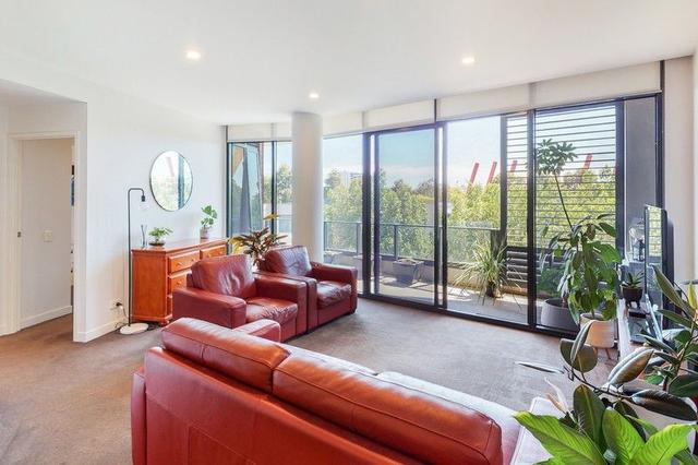 401/66 Mount Alexander Road, VIC 3032