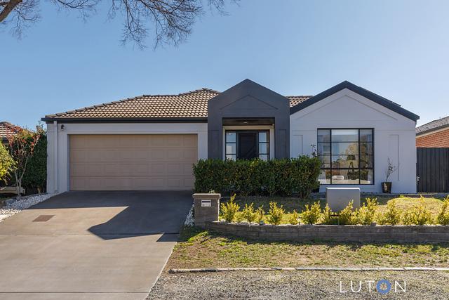 10 Auburn Street, ACT 2914