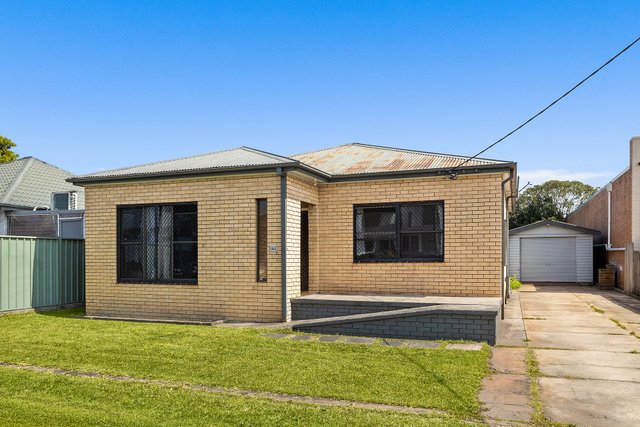 142 Church Street, NSW 2500