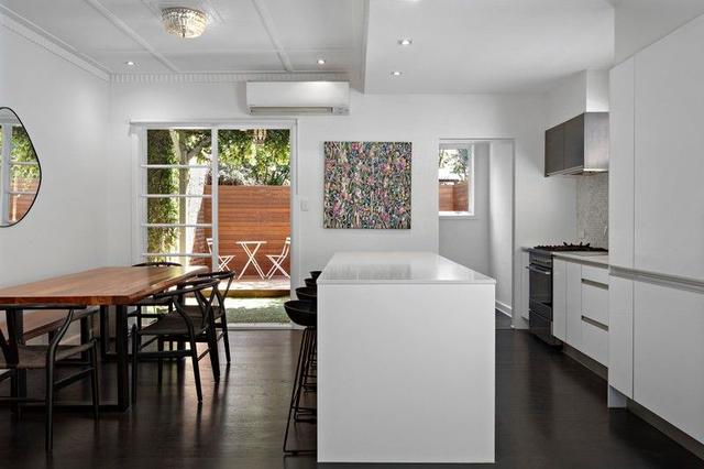 1/36 Robe Street, VIC 3182