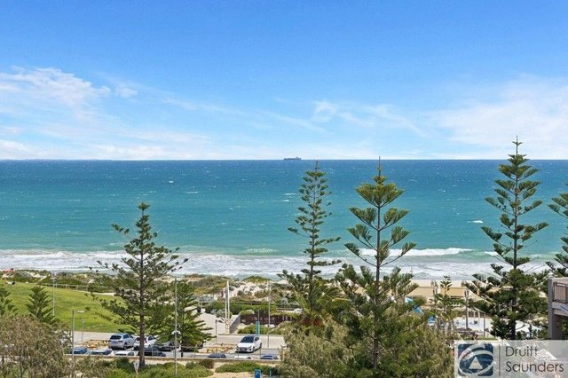 M404/183 West Coast Highway, WA 6019