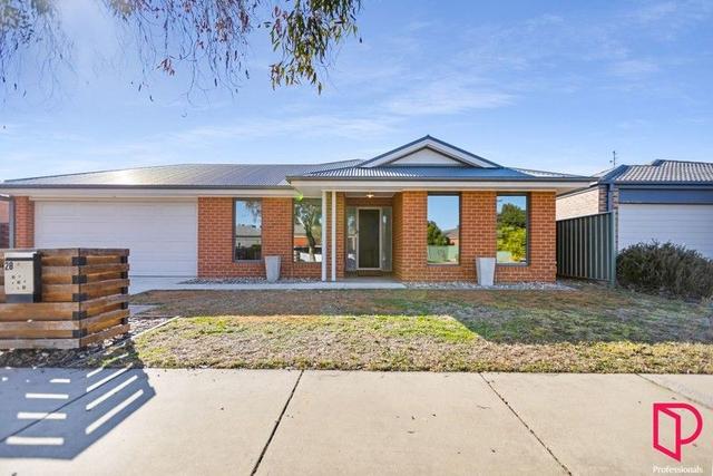 28 Triplett Avenue, VIC 3551