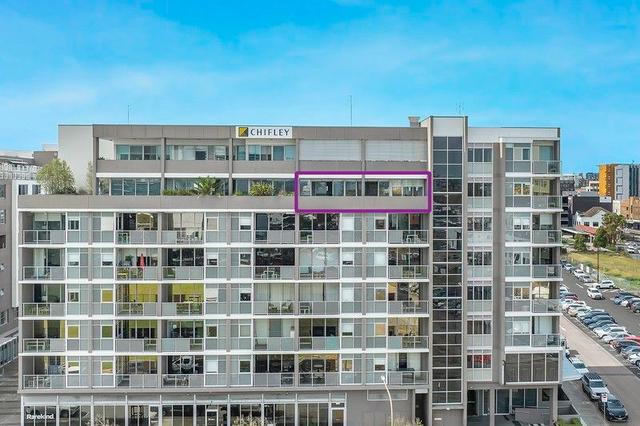 606/14 Honeysuckle Drive, NSW 2300