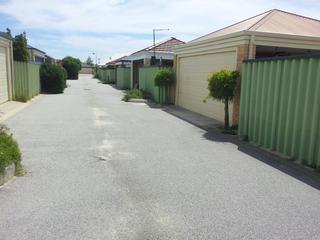 Photo of the rear laneway