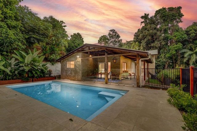 19 Mission Circle, QLD 4852