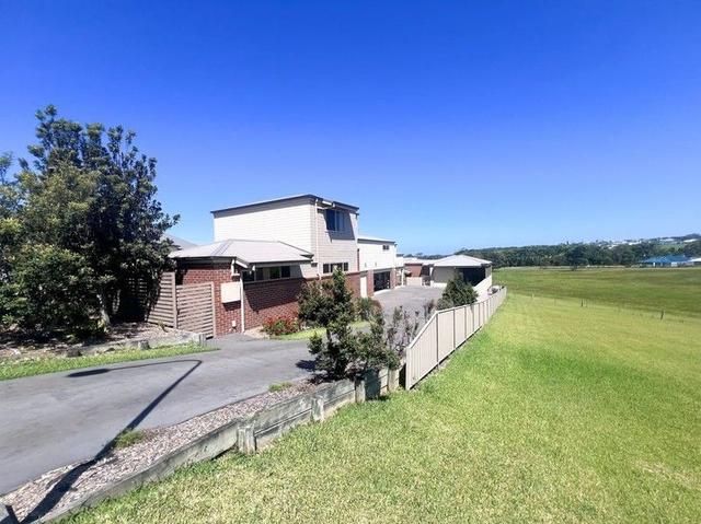 2/45 Sapphire Parade, NSW 2430