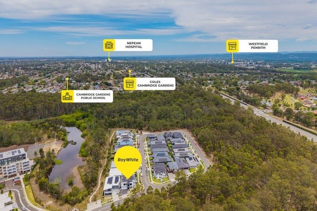 13 Hortsmann Circuit, NSW 2747