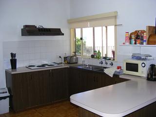 Kitchen (2010-04-07)
