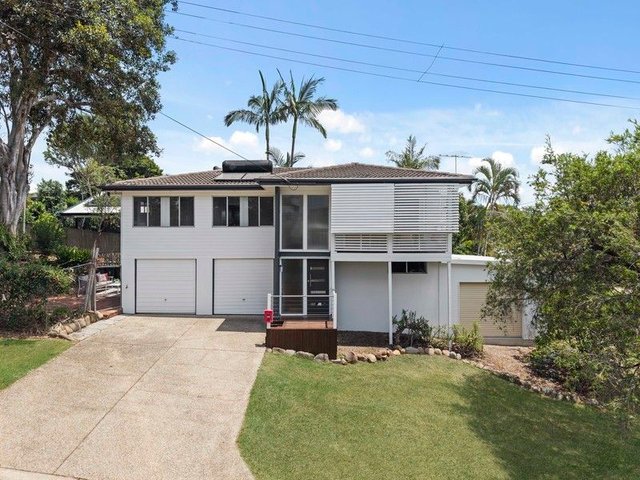 15 Bonneville  Street, QLD 4121