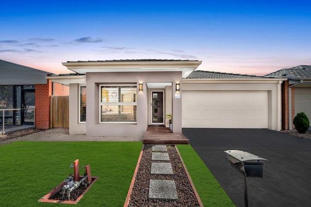 16 Keshava Grove, VIC 3175