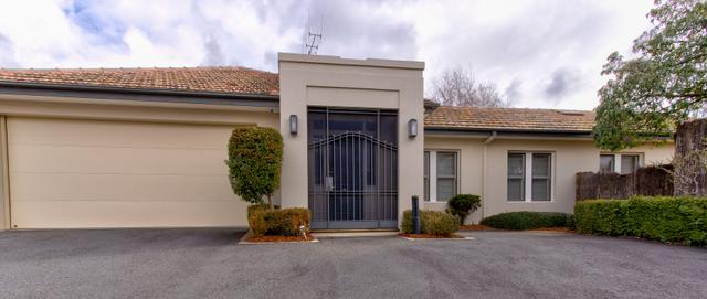 19 Ducane St, ACT 2603