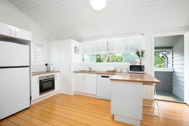 215 Lakes Creek Road, QLD 4701