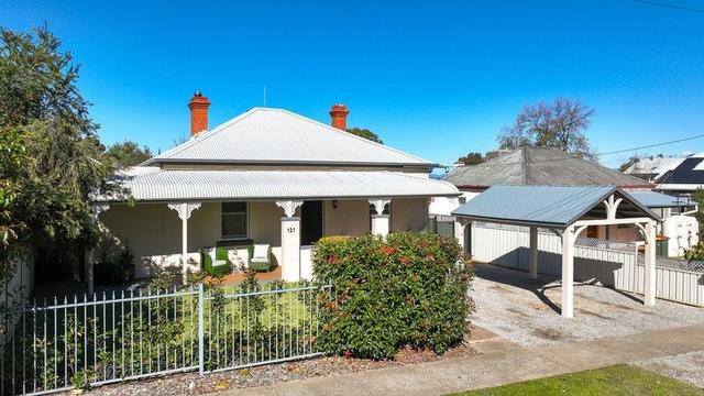 121 Brisbane Street, NSW 2340