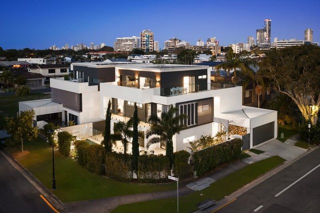 75 Crombie Avenue, QLD 4217