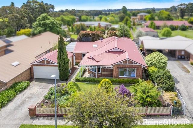 10 Blair Drive, VIC 3444