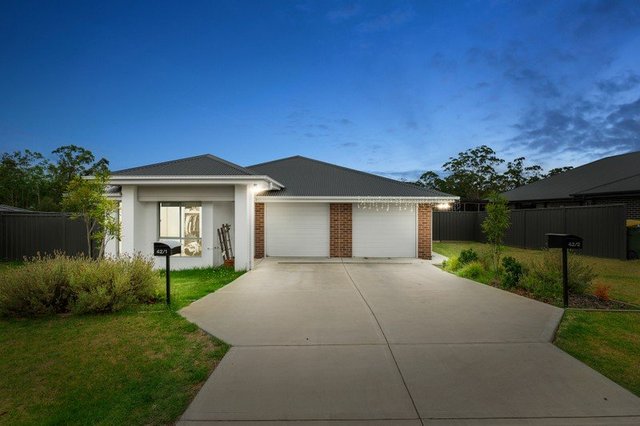 1 & 2/42 Dianella Crescent, NSW 2325