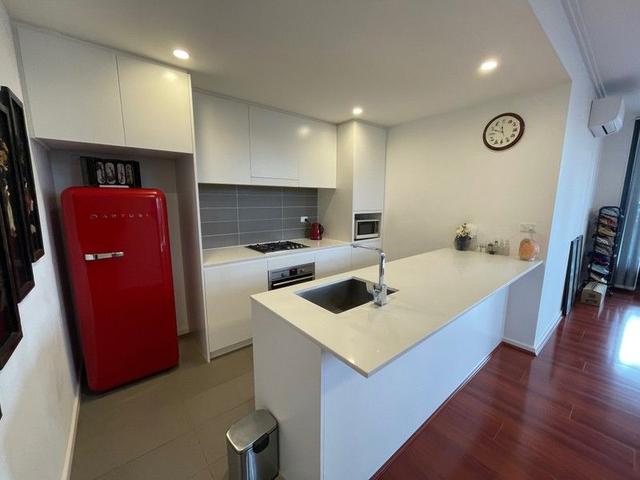 51/2 Bouvardia Street, NSW 2077