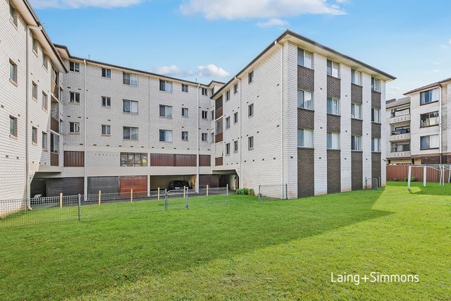 18/12-16 Goulburn Street, NSW 2170