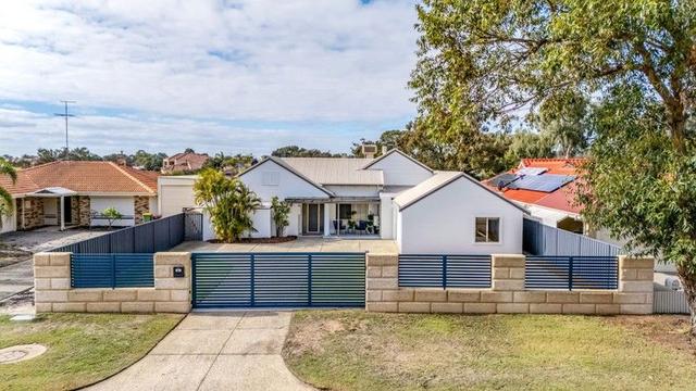 4 Robertson Grove, WA 6208