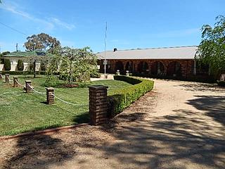 Circular Driveway (2018-11-05)