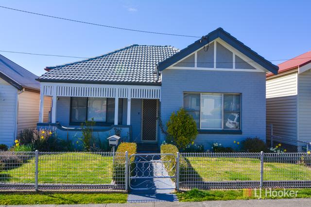 11 Academy Street, NSW 2790