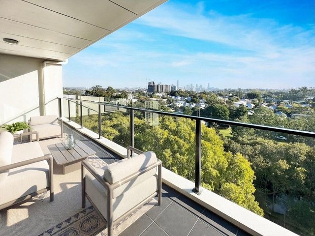 Type E/32 Gladys Street, QLD 4120