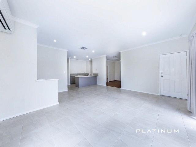 1 Agate Lane, WA 6036