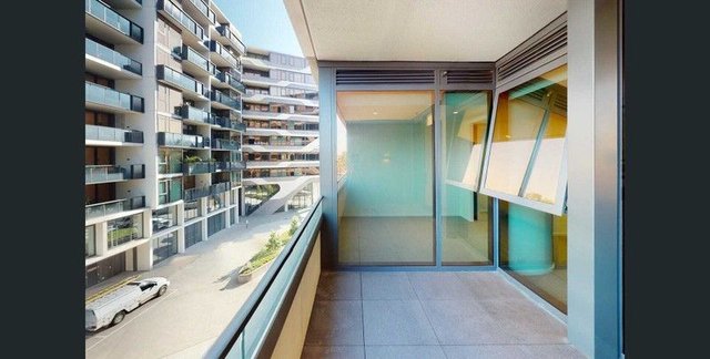 B221/631 Victoria St, VIC 3067