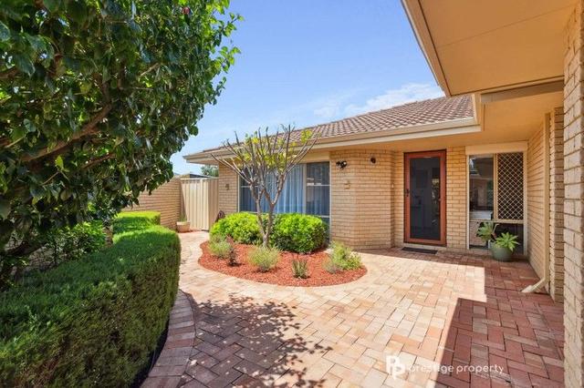 8A Tulip Place, WA 6059