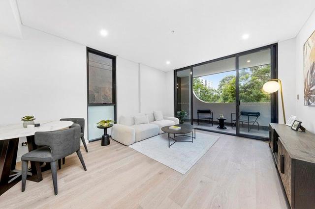 2&3 Bed/9 Peach Tree Road, NSW 2113