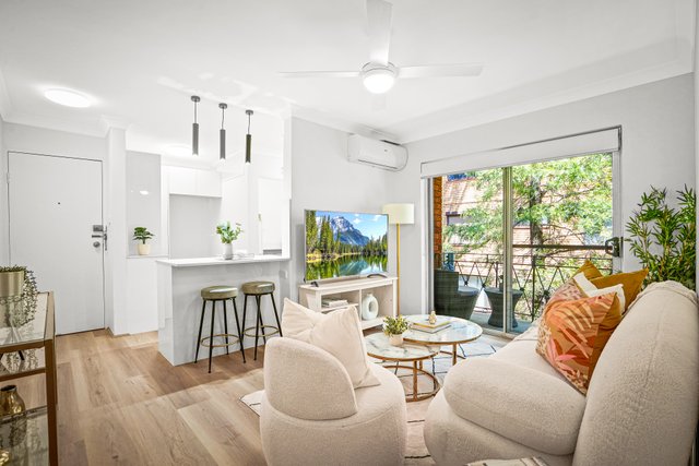 6/34 Treves Street, NSW 2160