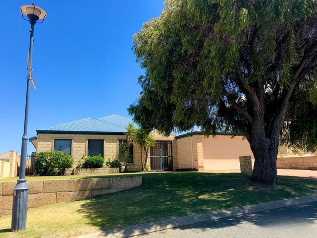 3 Marine Way, WA 6210