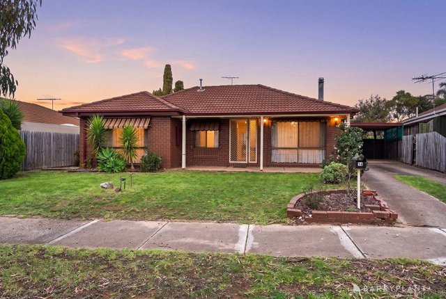 16 Pennyroyal Crescent, VIC 3337