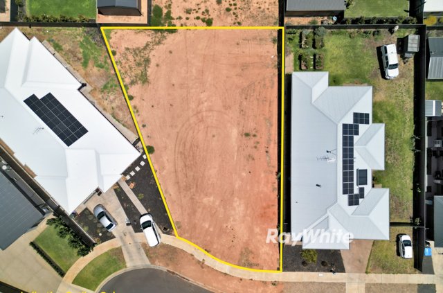 30 Lee Court, NSW 2738