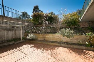 Back courtyard (2014-09-10)