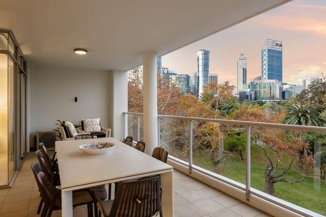 18/138 Mounts Bay Road, WA 6000