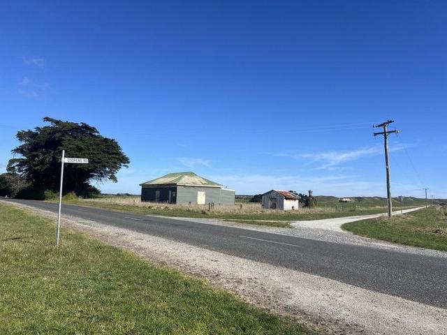 6498356 North Road, TAS 7256