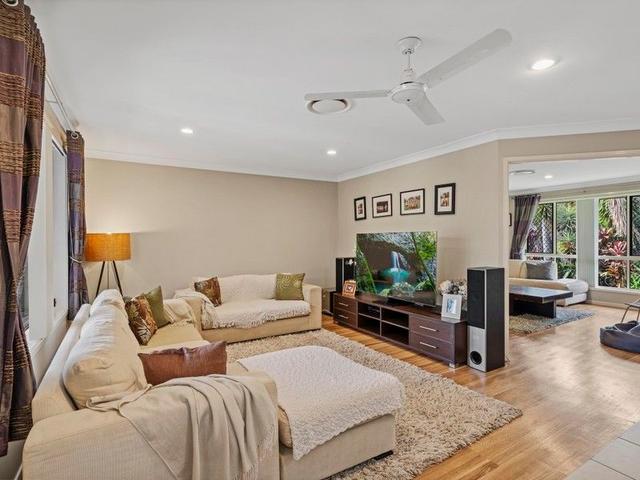 11 Gregan Court, QLD 4128