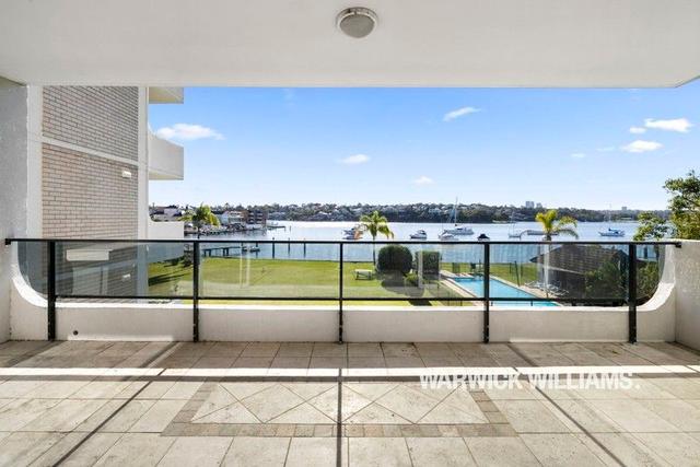 10/90 St Georges Crescent, NSW 2047
